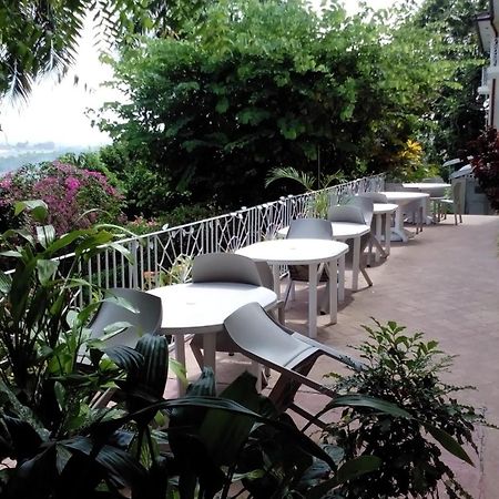 Hotel Relax Resort Montego Bay Exterior foto